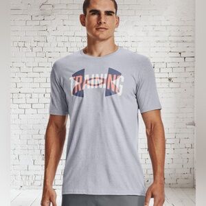 Under Armour Gray Training Tee Small NWT | Performance Fit + Everyday Ease 🩶💪